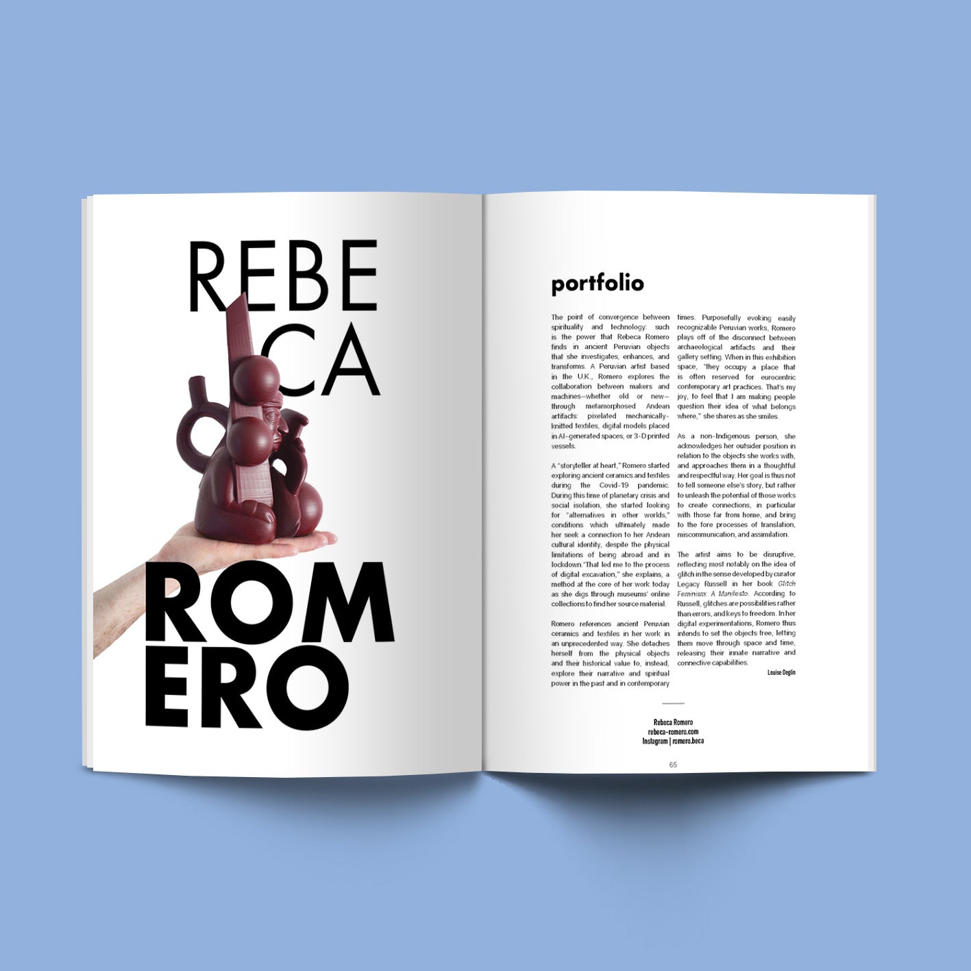 Mockup of the third issue of Convergence Magazine in French. Title page of the portfolio featuring Rebeca Romero, with on the left her name juxtaposed to one of her ceramics, and on the right a page of text.